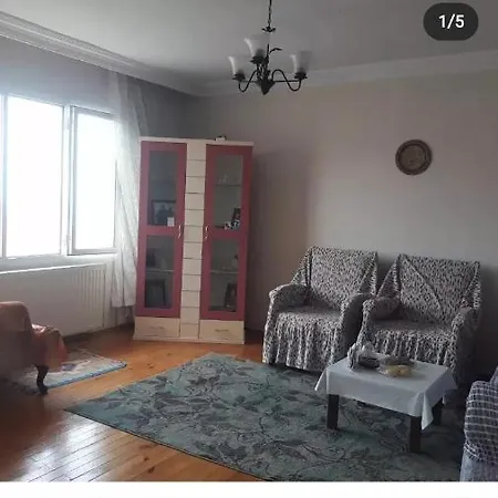 Daire Πανσιόν Κουσάντασι